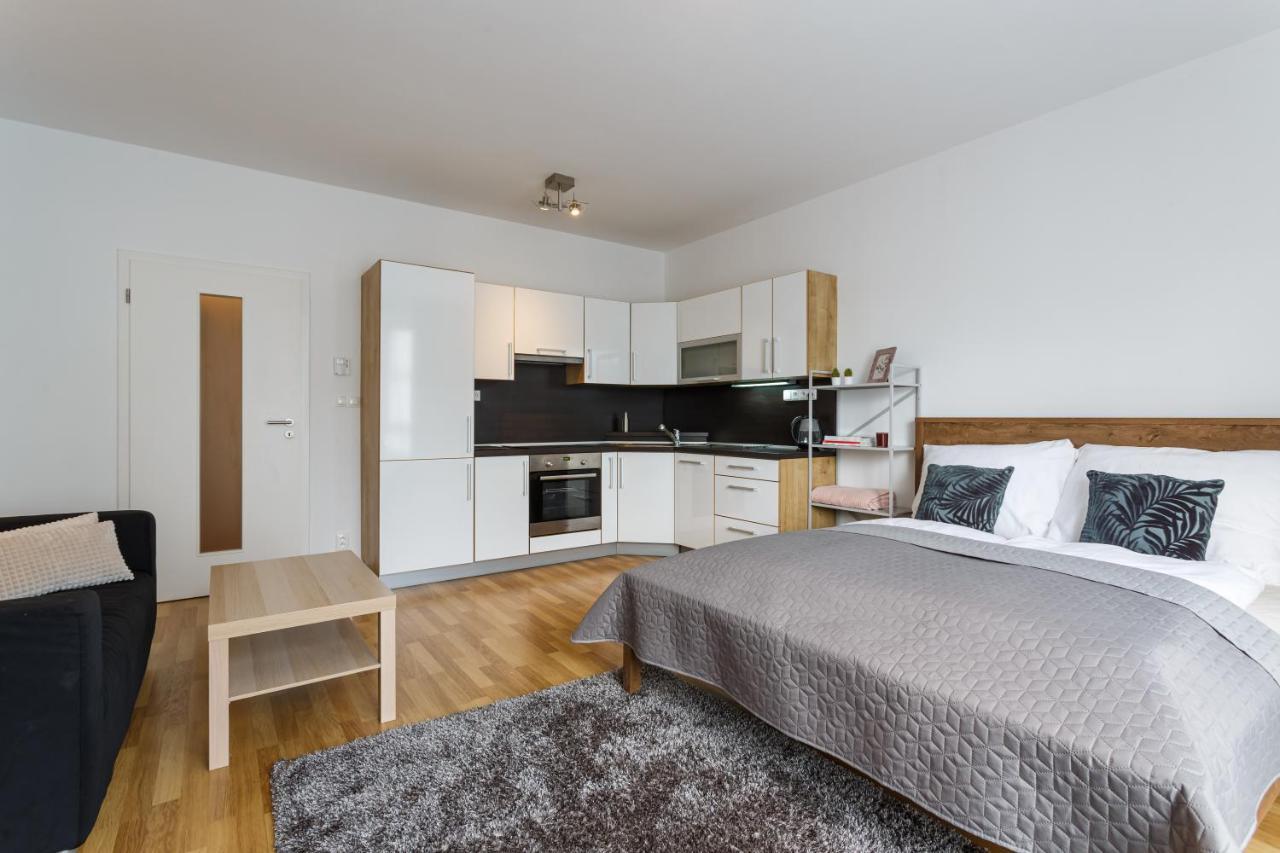 Golden Apartments Rezidence Nová Karolina Ostrava Exteriér fotografie