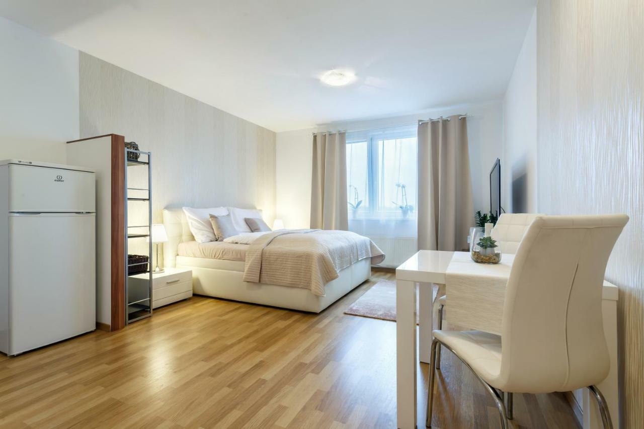 Golden Apartments Rezidence Nová Karolina Ostrava Exteriér fotografie