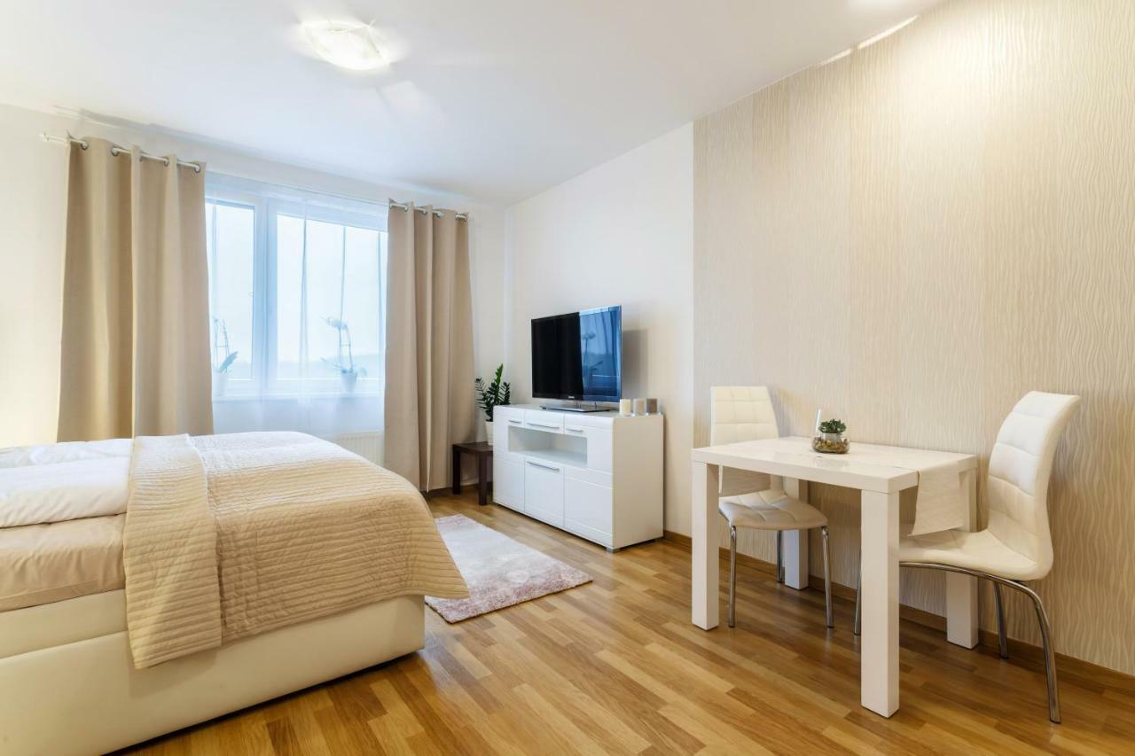 Golden Apartments Rezidence Nová Karolina Ostrava Exteriér fotografie