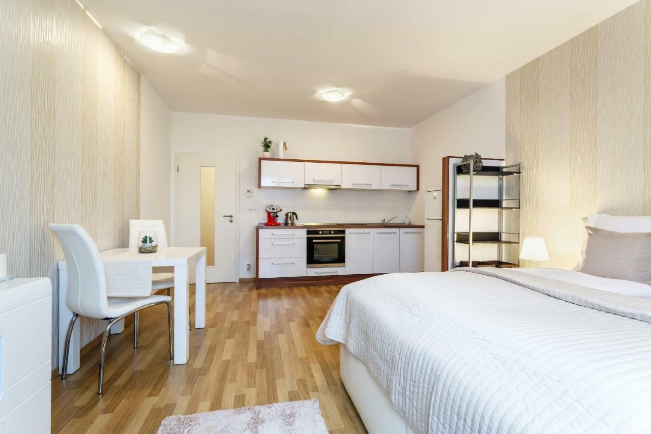 Golden Apartments Rezidence Nová Karolina Ostrava Exteriér fotografie