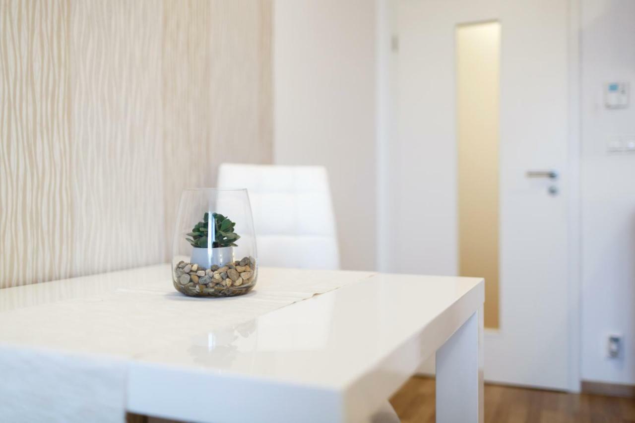 Golden Apartments Rezidence Nová Karolina Ostrava Exteriér fotografie
